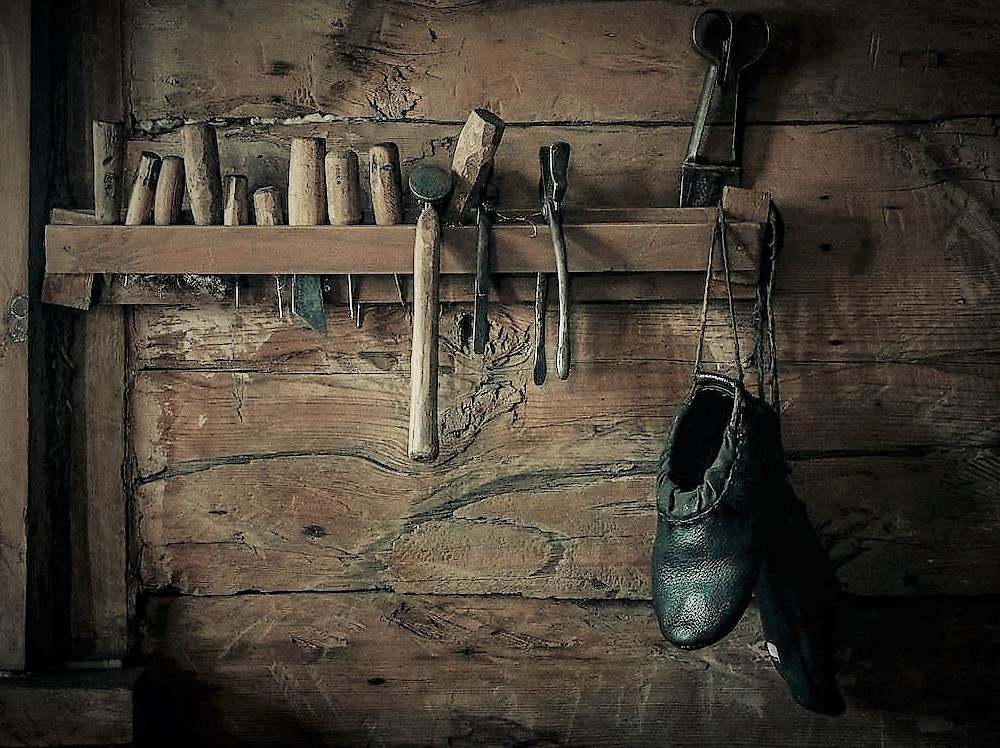 THE SHOEMAKER by Danny Boushebel